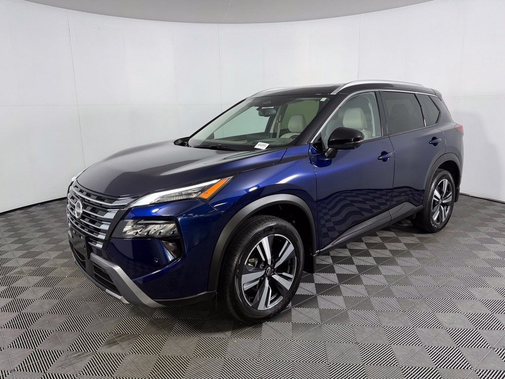 Used 2025 Nissan Rogue SL w/ SL Premium Package AWD/4WD image 34