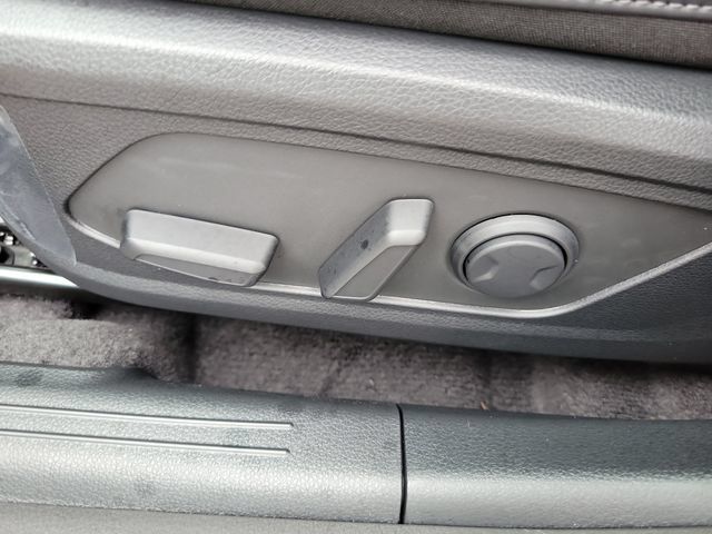 New 2026 Kia K5 GT w/ GT1 Package FWD image 19