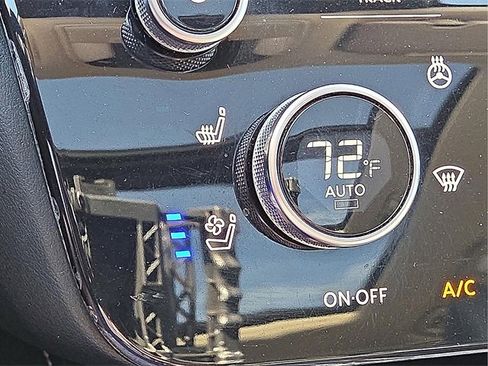 Used 2023 INFINITI QX60 Sensory w/ Vision Package image 19