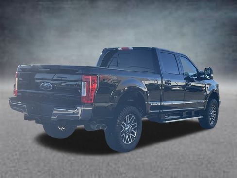 Used 2019 Ford F250 Lariat w/ Lariat Value Package image 3