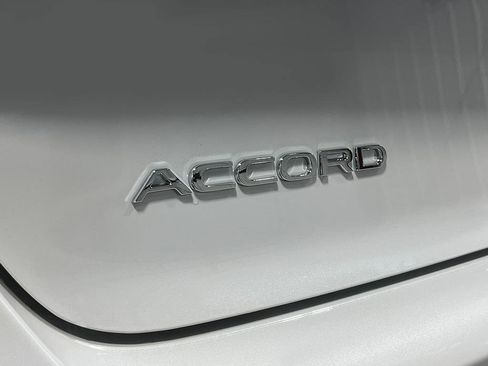 New 2026 Honda Accord LX image 5