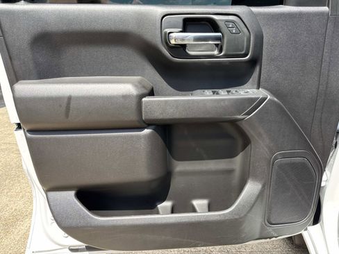 Used 2024 GMC Sierra 1500 Pro w/ Graphite Edition AWD/4WD image 18