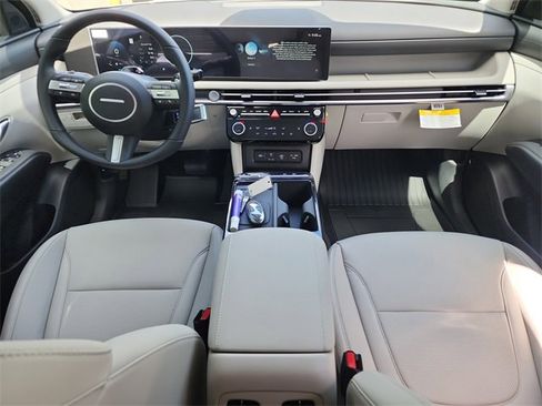 New 2025 Hyundai Tucson SEL image 11