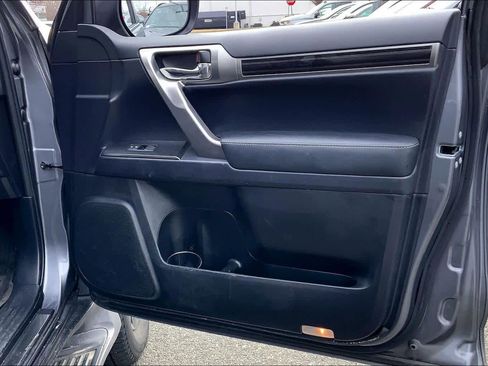 Used 2023 Lexus GX 460 Premium w/ Premium Plus Package image 23