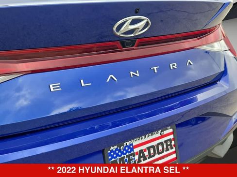 Used 2022 Hyundai Elantra SEL FWD image 11