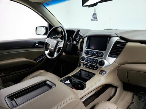 Used 2020 GMC Yukon SLT w/ Open Road Package image 25