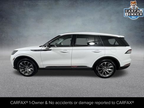 Certified 2025 Lincoln Aviator Reserve w/ Illumination Package AWD/4WD image 4
