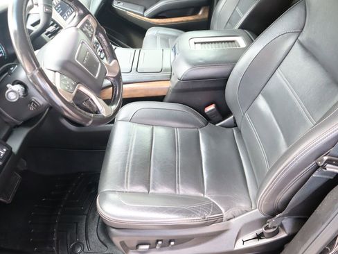 Used 2018 GMC Yukon XL Denali w/ Open Road Package AWD/4WD image 23