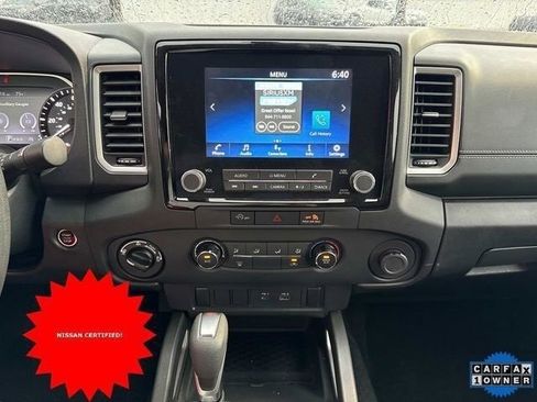 Used 2024 Nissan Frontier SV image 7