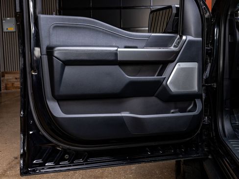 Used 2021 Ford F150 Lariat w/ Equipment Group 502A High image 35