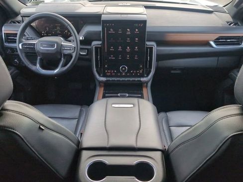 Used 2025 GMC Yukon Denali image 25