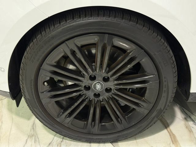 Used 2023 Land Rover Range Rover SE AWD/4WD image 32