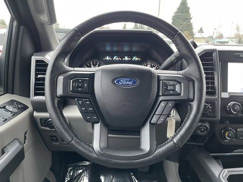Used 2020 Ford F150 XLT w/ Equipment Group 302A Luxury image 17
