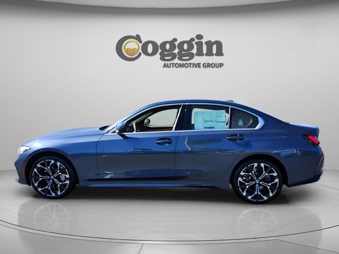 New 2026 BMW 330i Sedan w/ Convenience Package RWD image 3