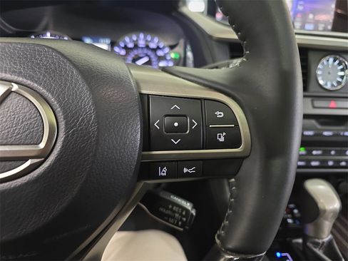 Used 2016 Lexus RX 450h AWD w/ Luxury Package image 21