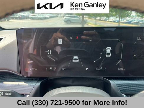 Certified 2025 Kia K4 GT-Line Turbo FWD image 31