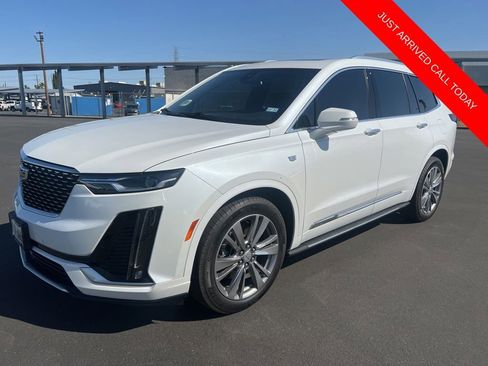 Certified 2024 Cadillac XT6 Premium Luxury FWD image 1