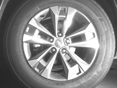 Used 2025 Chevrolet Equinox LT image 14