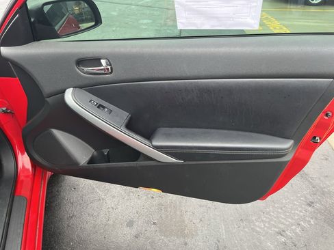 Used 2010 Nissan Altima 3.5 SR w/ Leather Pkg image 20