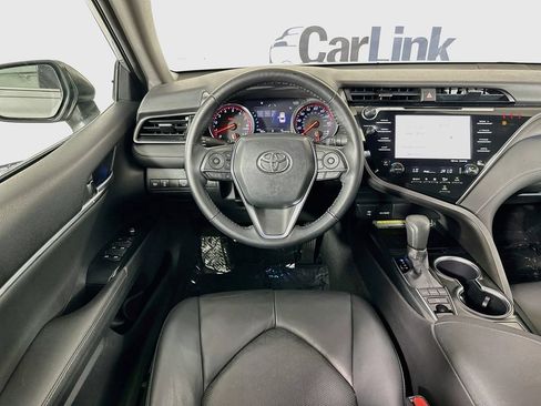 Used 2019 Toyota Camry XSE FWD image 25