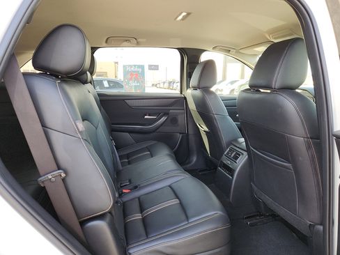 Used 2025 MAZDA CX-90 3.3 Turbo w/ Select Package image 14