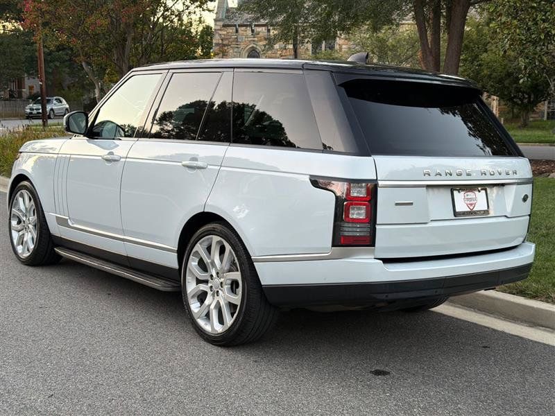 Used 2017 Land Rover Range Rover Supercharged AWD/4WD image 10