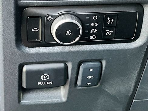 Used 2024 Ford F150 Lariat w/ Bed Utility Package AWD/4WD image 10