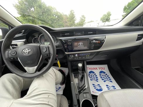 Used 2014 Toyota Corolla L image 16