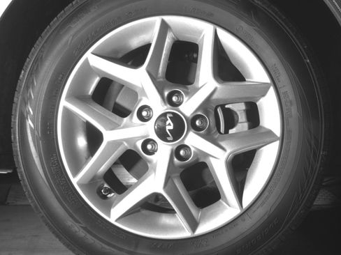 Used 2025 Kia Soul FWD image 13