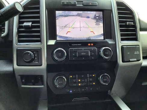 Used 2021 Ford F250 Lariat w/ Lariat Value Package image 15