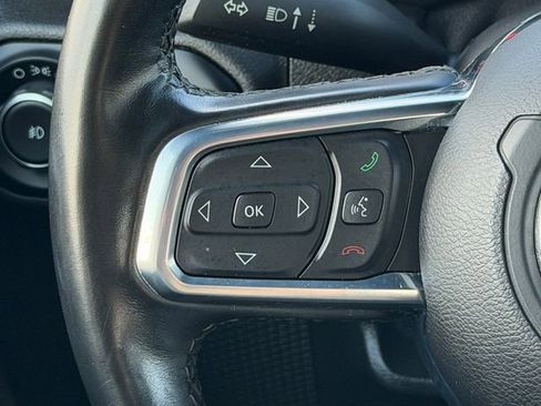 Used 2021 Jeep Wrangler Unlimited Sahara image 27