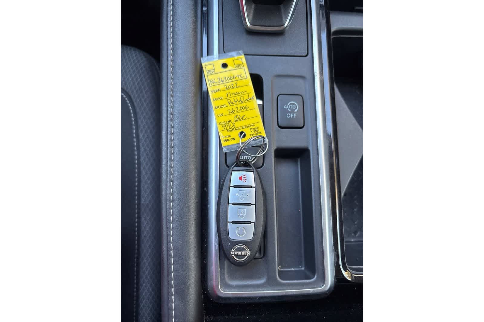 Certified 2022 Nissan Pathfinder SV FWD image 18