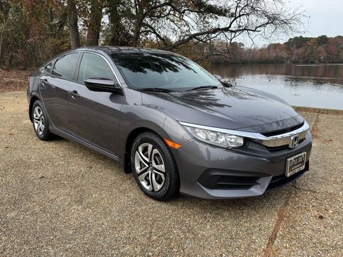 Used 2018 Honda Civic LX image 1