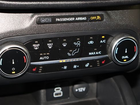 Used 2024 Ford Escape ST-Line image 29