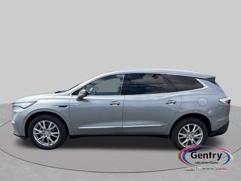 Used 2023 Buick Enclave Premium w/ Experience Buick Package AWD/4WD image 2