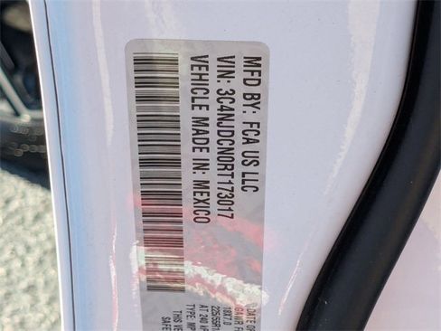 Used 2024 Jeep Compass Limited image 39