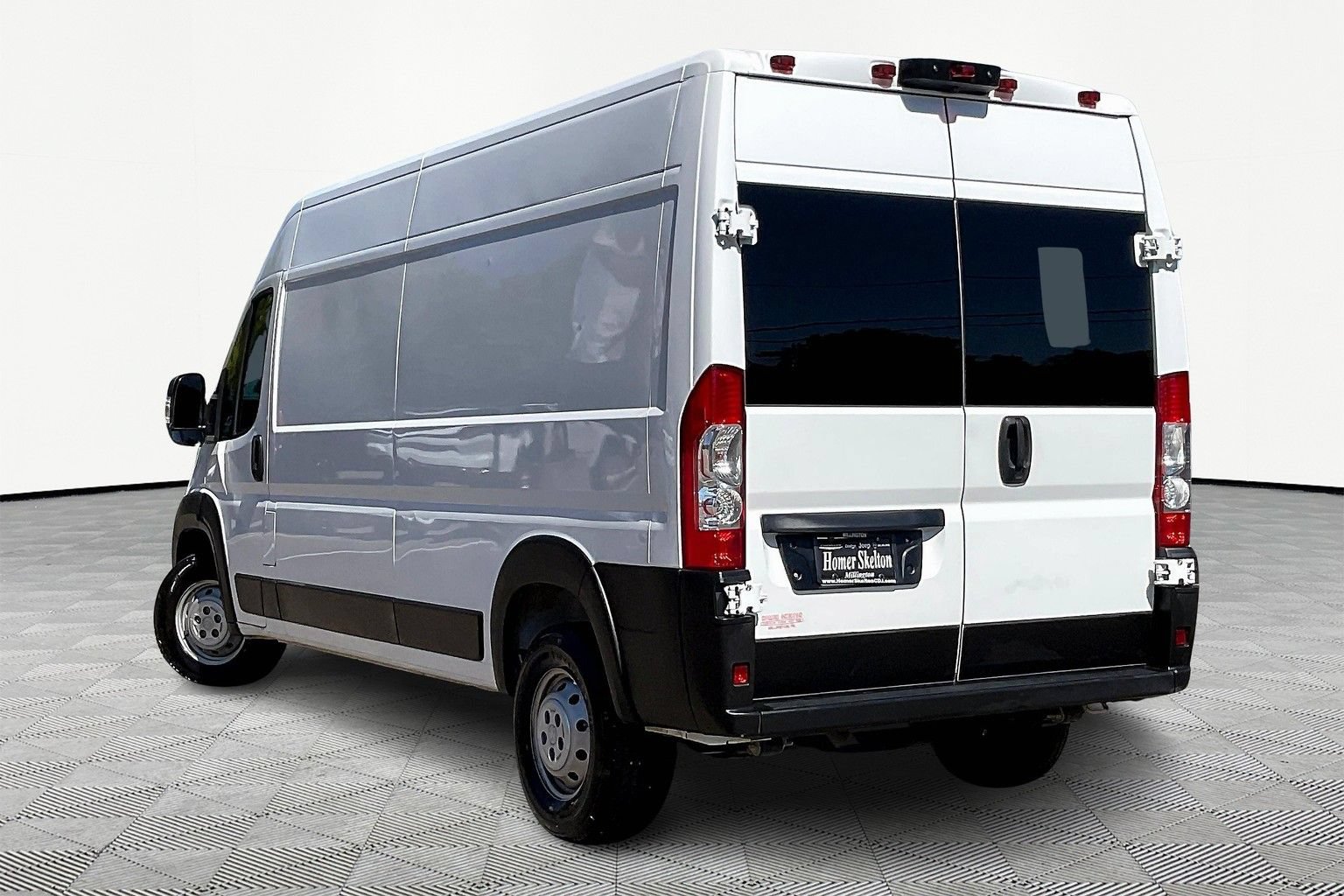 Used 2023 RAM ProMaster 2500 FWD image 9