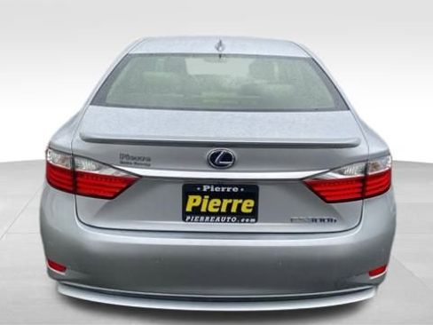 Used 2015 Lexus ES 300h 300h image 3