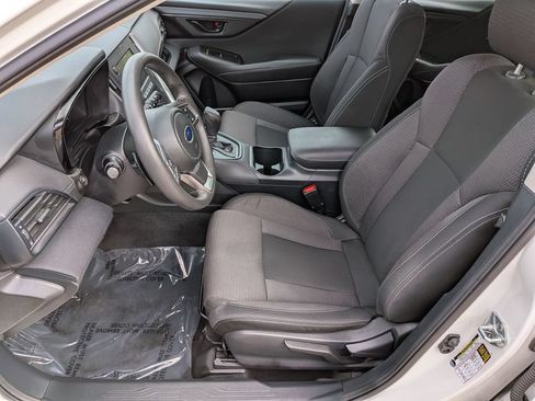 Used 2023 Subaru Outback AWD/4WD image 15