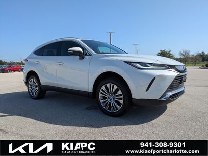 Used 2022 Toyota Venza XLE