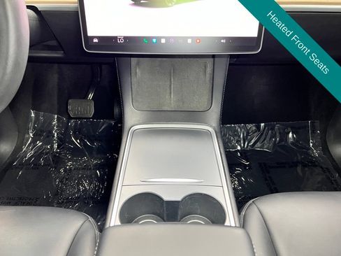 Used 2022 Tesla Model Y Long Range AWD/4WD image 13