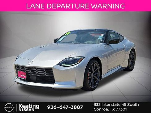 Certified 2024 Nissan Z Performance w/ Floor Mat Package RWD image 8
