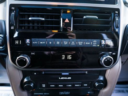 Used 2022 Lexus GX 460 Premium image 27