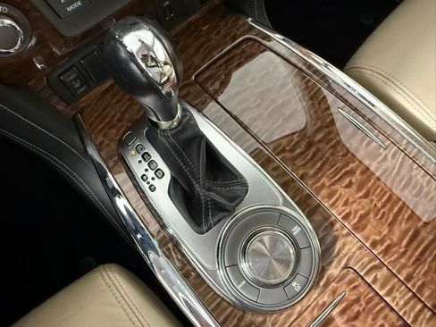 Used 2019 Nissan Armada SL w/ Premium Package image 29