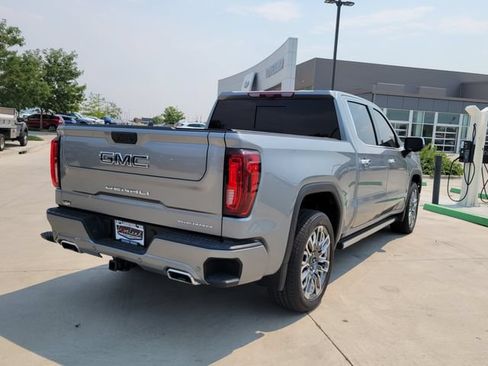 Used 2025 GMC Sierra 1500 Denali Ultimate AWD/4WD image 3