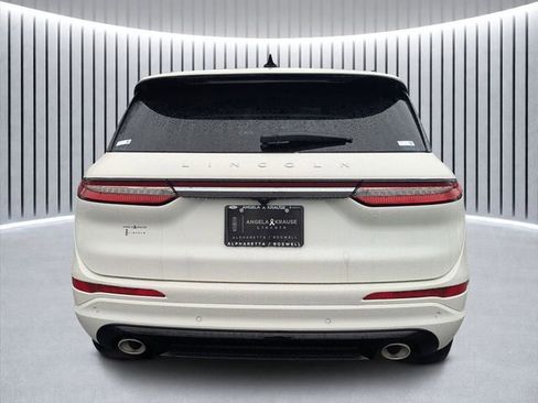 New 2025 Lincoln Corsair Grand Touring image 4