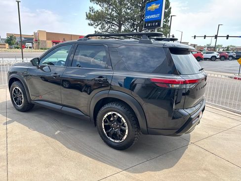 Used 2026 Nissan Pathfinder Rock Creek AWD/4WD image 3