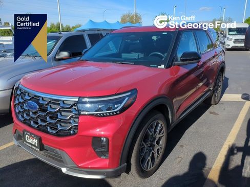 Used 2025 Ford Explorer Platinum w/ Ultimate Package image 1