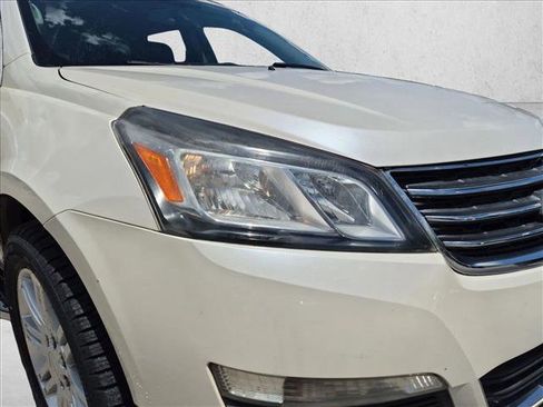 Used 2014 Chevrolet Traverse LT w/ All-Star Edition FWD image 11