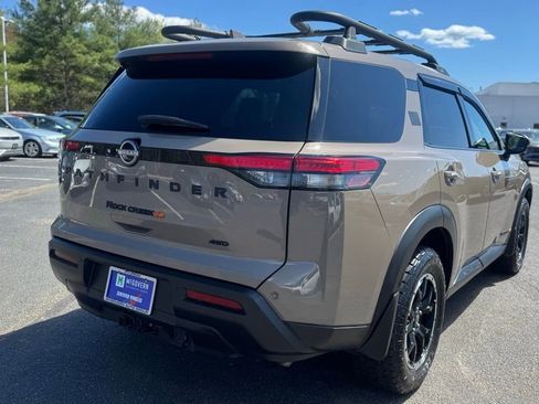 Used 2023 Nissan Pathfinder Rock Creek AWD/4WD image 7
